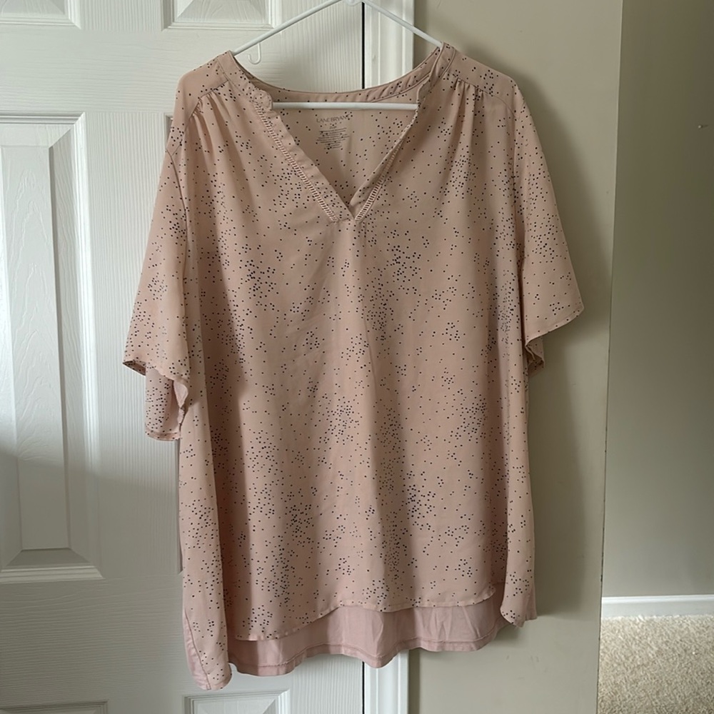 Lane Bryant pink top 22/24